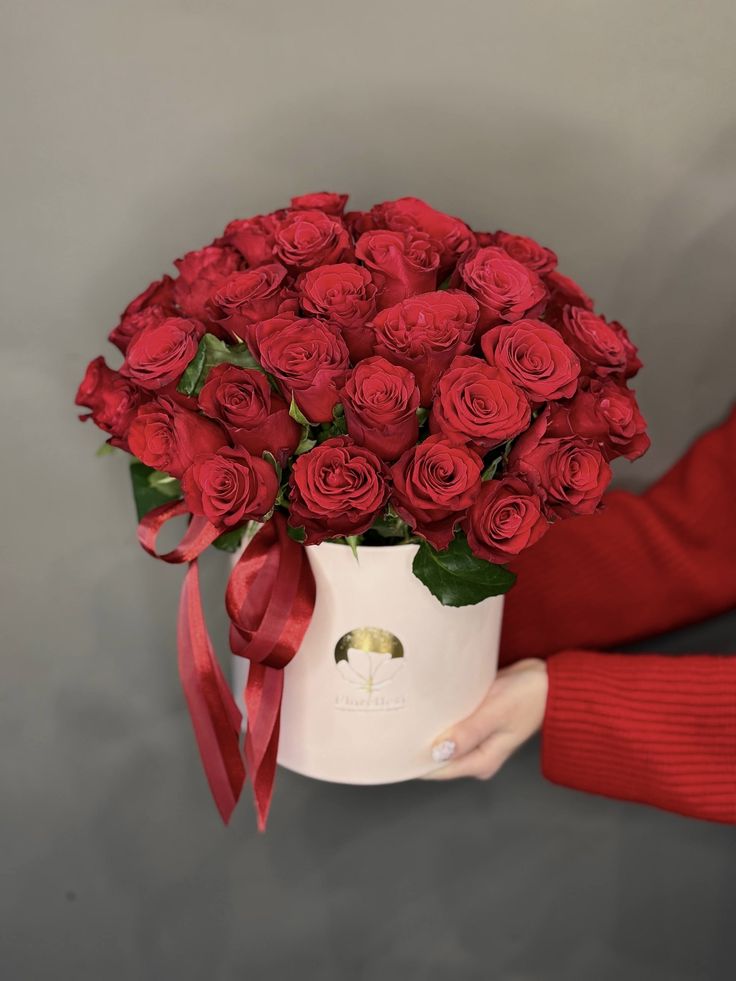 Композиция в коробке "Love"